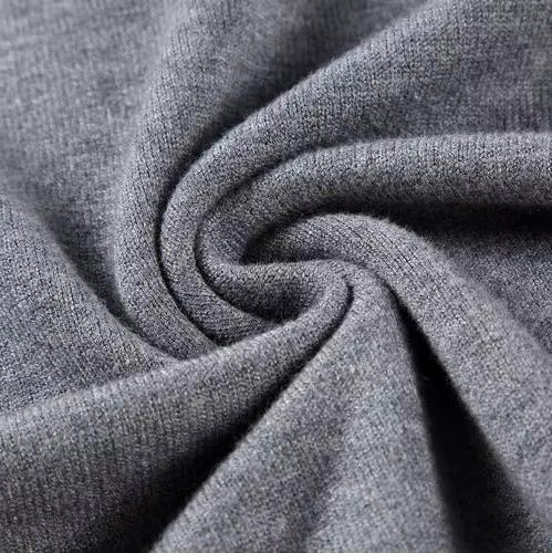 JACK | COMFORTABLE TURTLENECK