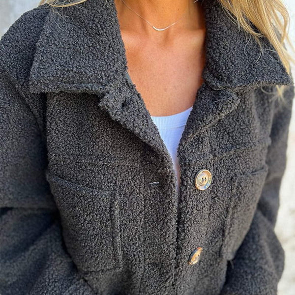 NICOLE | SHORT COZY JACKET